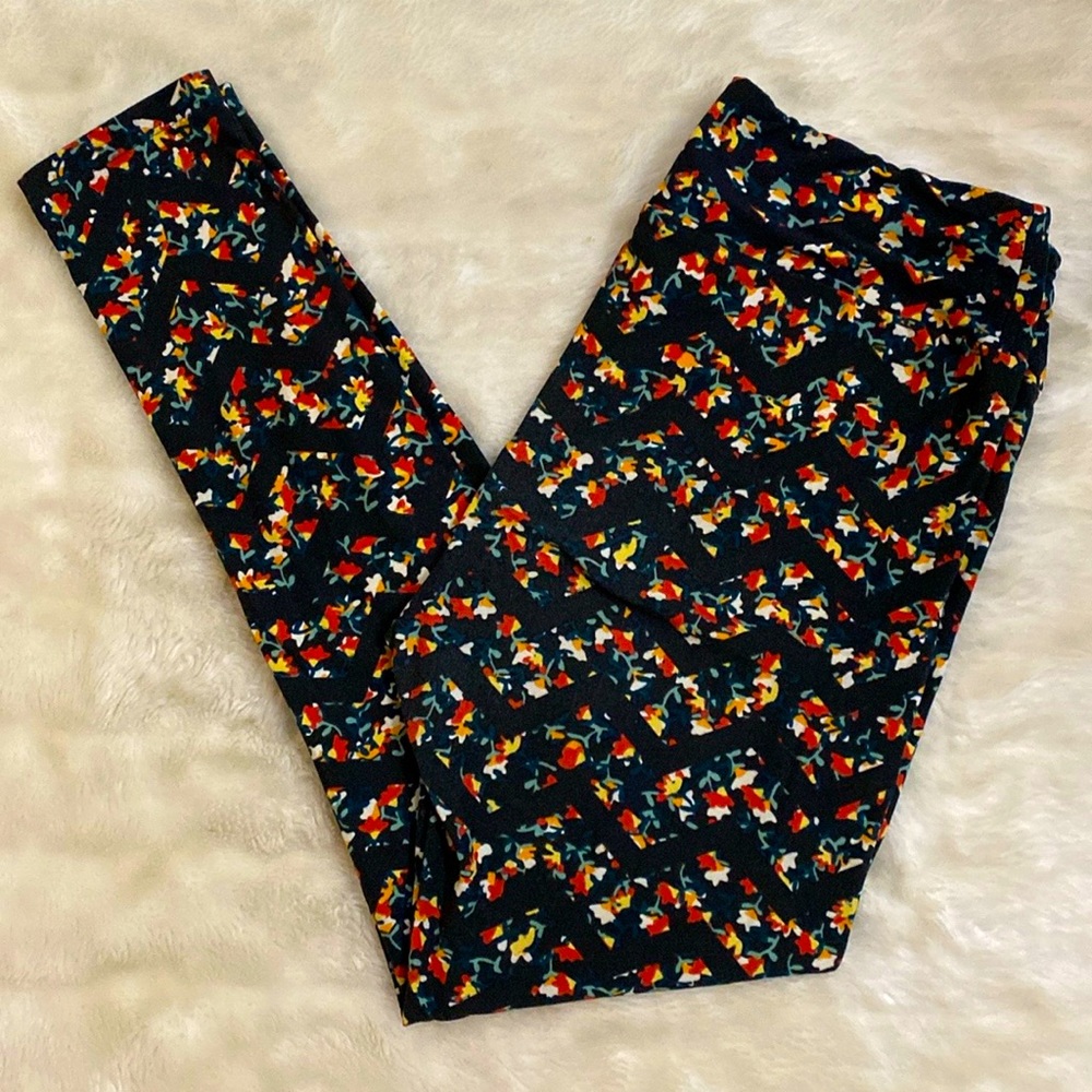 Floral Zig-Zag Patterned Leggings | Lularoe